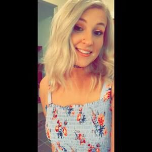 Meet your Posher, Daisha